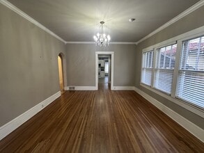 215 N Washington St in San Angelo, TX - Building Photo - Building Photo