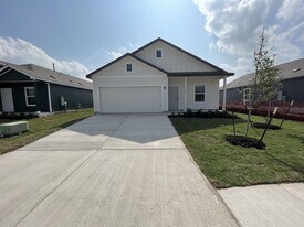 2327 Red Sky Dr in Lockhart, TX - Building Photo