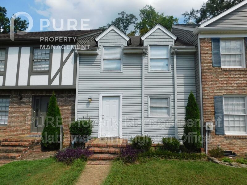 755 Cahaba Manor Trl in Pelham, AL - Building Photo