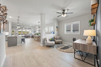 2102 Clearwater Way in Royse City, TX - Foto de edificio - Building Photo