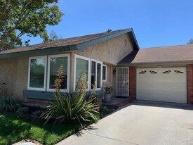 25212 Village 25 in Camarillo, CA - Building Photo