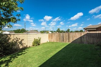 5817 Ozark Dr in Fort Worth, TX - Building Photo - Building Photo