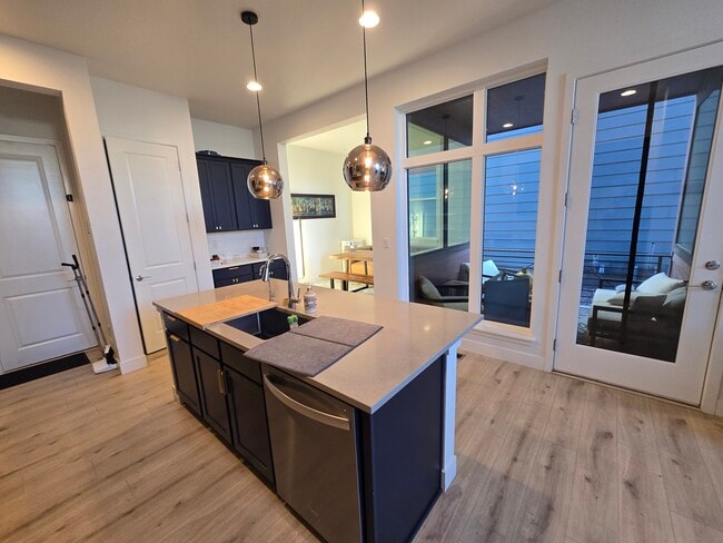 6051 N Malta St in Aurora, CO - Foto de edificio - Building Photo