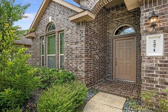 2471 Garden Falls Dr in Conroe, TX - Building Photo - Building Photo