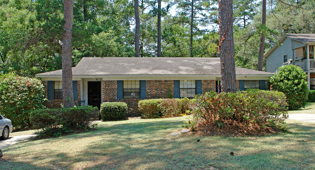 2048 Pats Pl in Tallahassee, FL - Building Photo - Building Photo