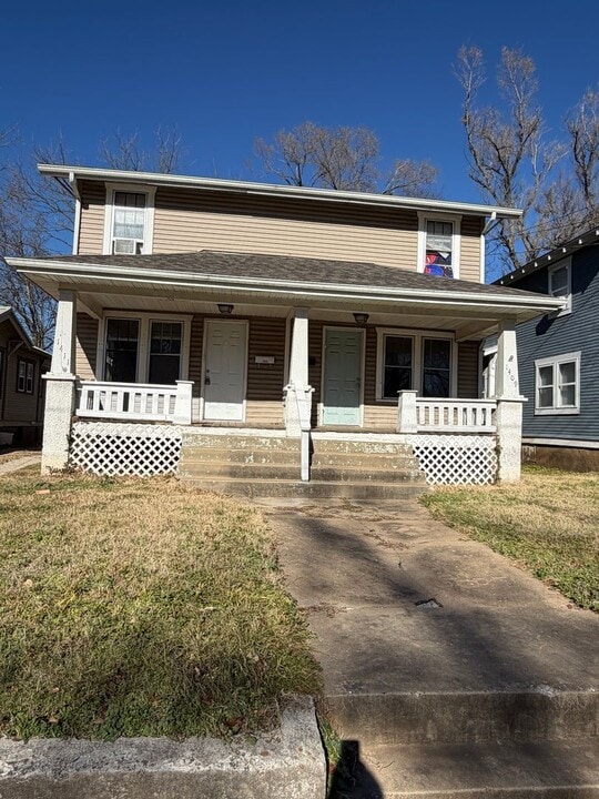 1411 W Mt Vernon St in Springfield, MO - Building Photo
