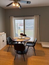 378 Tower Dr in Hainesville, IL - Foto de edificio - Building Photo