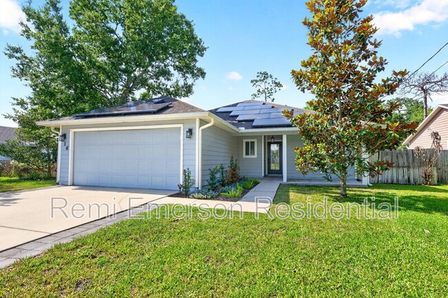 property at 116 W 5th St