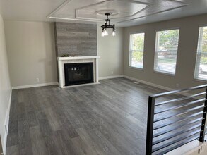 3257 W Bigarade Ln in Taylorsville, UT - Building Photo - Building Photo