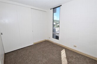 1624 Dole St in Honolulu, HI - Building Photo - Building Photo