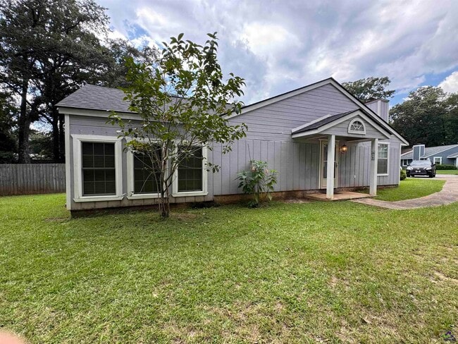 282 Somerset Dr in Warner Robins, GA - Building Photo - Building Photo