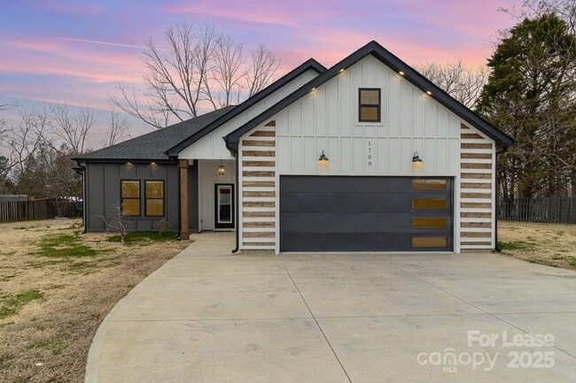 property at 1708 Old Georgia Hwy