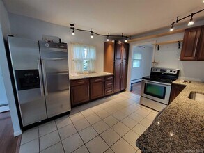 11 Parsonage St in Cold Spring, NY - Building Photo - Building Photo