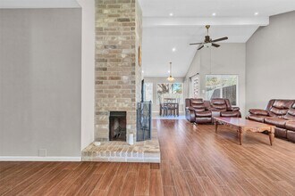 3511 Arbor Pl in Sugar Land, TX - Building Photo - Building Photo