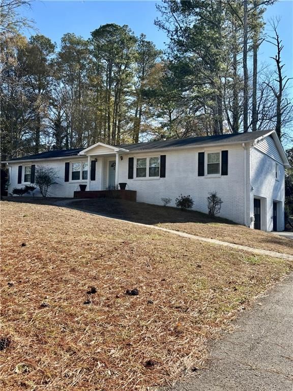 150 Thompson Pl in Roswell, GA - Building Photo - Building Photo