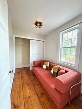 567 Spring Mills Rd in Milford, NJ - Building Photo - Building Photo