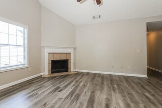11405 Vinea Ln in Hampton, GA - Building Photo - Building Photo