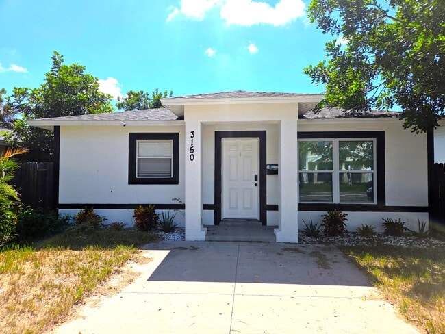 property at 3150 Emerson Ave S