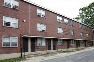 Latrobe Homes in Baltimore, MD - Foto de edificio