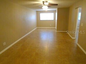 7100 Dartmouth Ave N-Unit -1 in St. Petersburg, FL - Building Photo - Building Photo