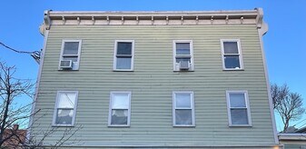 228 Sumner St, Unit 1 in Boston, MA - Building Photo