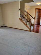 4 Taylor Ct in Bolingbrook, IL - Building Photo - Building Photo