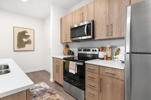 Cortland on the River in Boise, ID - Building Photo