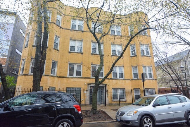 1933 W Crystal St, Unit M06H, Unit M06H