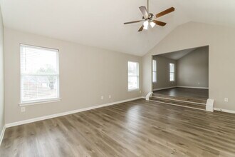 265 Redding Ridge in Atlanta, GA - Building Photo - Building Photo