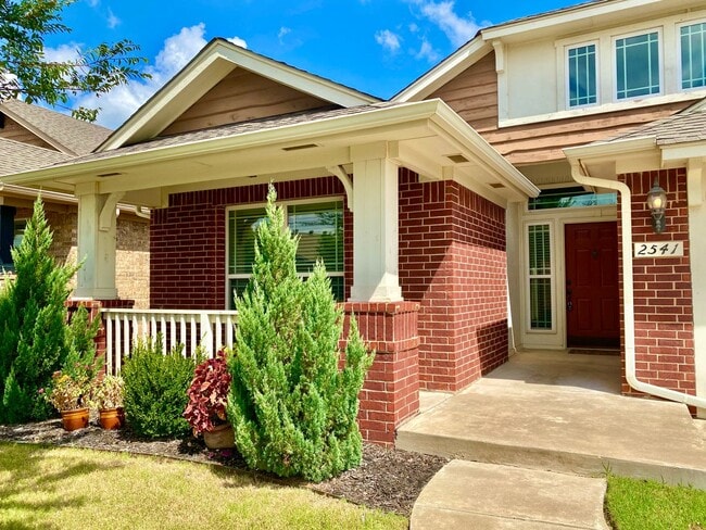2541 NW 186th St in Edmond, OK - Building Photo - Building Photo
