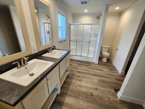 498 Vermont in Belleville, MI - Building Photo - Building Photo