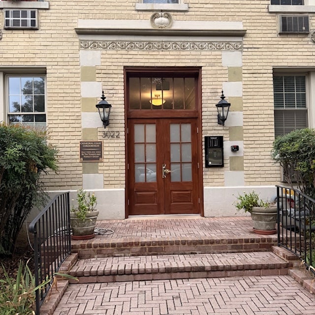 3022 Wisconsin Ave NW in Washington, DC - Building Photo - Building Photo