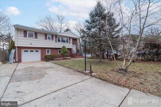 773 Magnolia Rd, Unit 1108 in North Brunswick, NJ - Building Photo - Building Photo