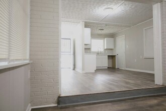 1731 Sea Isle Rd in Memphis, TN - Building Photo - Building Photo