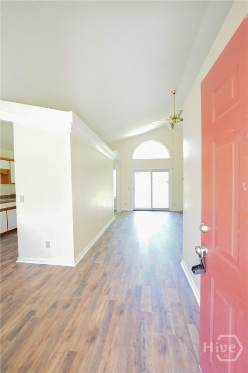 102 Whippoorwill Ln E in Richmond Hill, GA - Foto de edificio - Building Photo