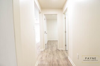 1210 Zuber St in Opelika, AL - Foto de edificio - Building Photo