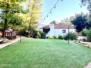 5536 Easterly Rd in Agoura Hills, CA - Building Photo - Building Photo