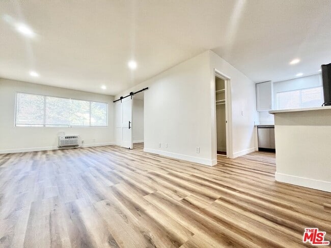 1784 N Sycamore Ave in Los Angeles, CA - Building Photo - Building Photo