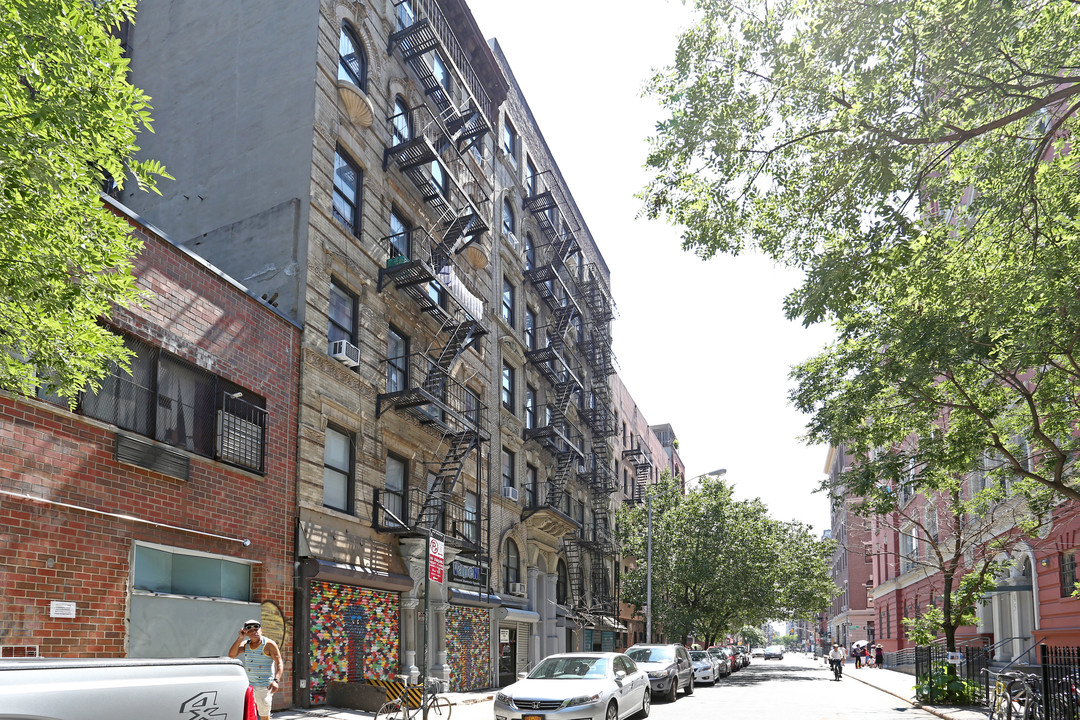 42-44 Rivington St in New York, NY - Foto de edificio