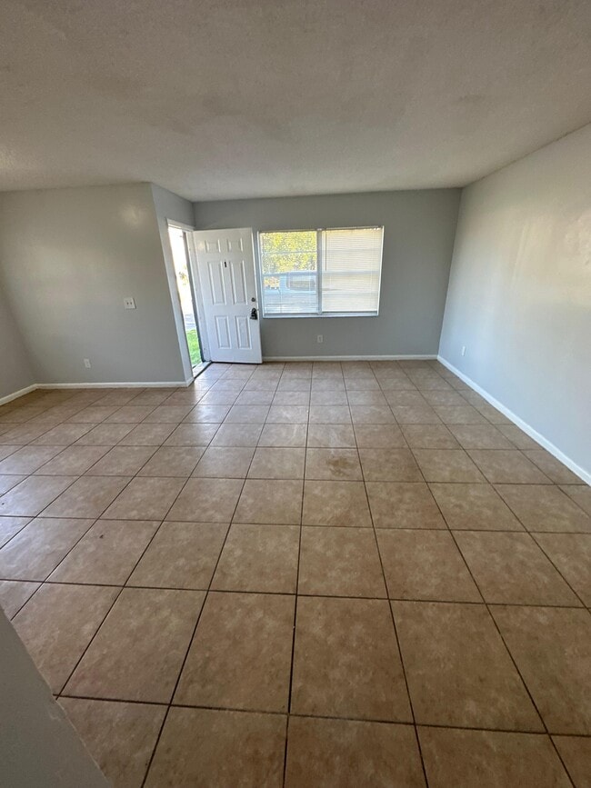 712 Eaverson St in Jacksonville, FL - Building Photo - Building Photo