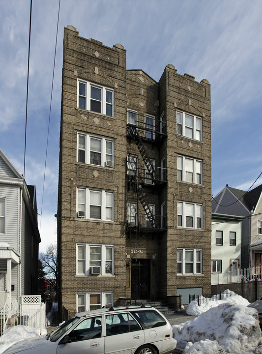 234-236 Jewett Ave in Jersey City, NJ - Building Photo