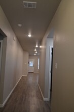 1713 Castroville Trl in Copperas Cove, TX - Foto de edificio - Building Photo