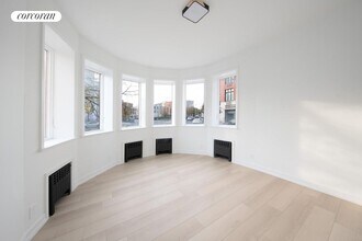 26 Broome St in Brooklyn, NY - Building Photo - Building Photo