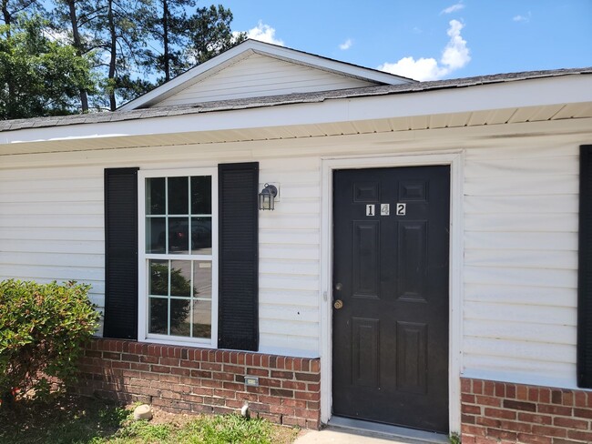 property at 142 Keyport Ct