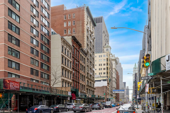 Broadway-Franklin Building in New York, NY - Building Photo - Building Photo