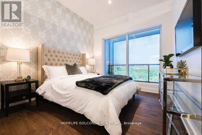 7-N657 Golden Lion Heights