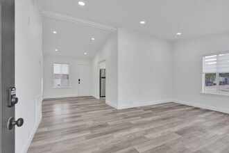 229 SW 1st Ave in Delray Beach, FL - Building Photo - Building Photo