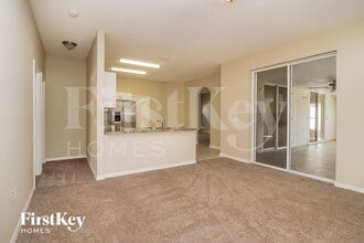 434 Bloomfield Dr in Kissimmee, FL - Building Photo - Building Photo