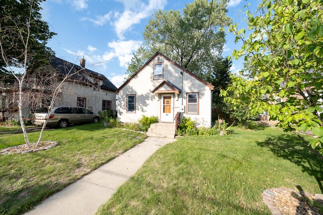 property at 3950 Hubbard Ave N