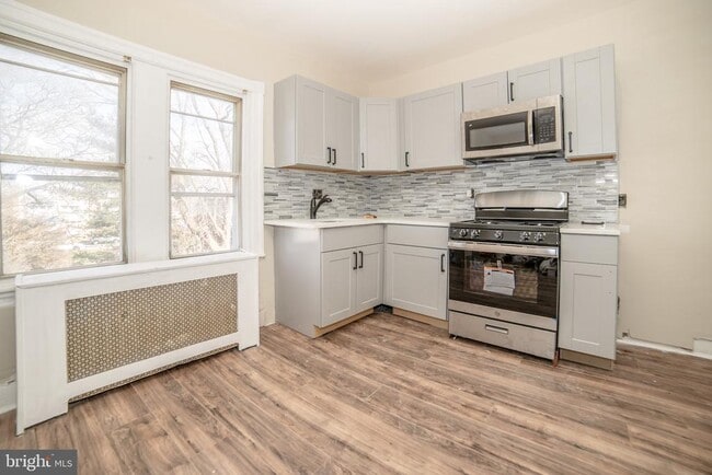 property at 307 Lincoln Ave